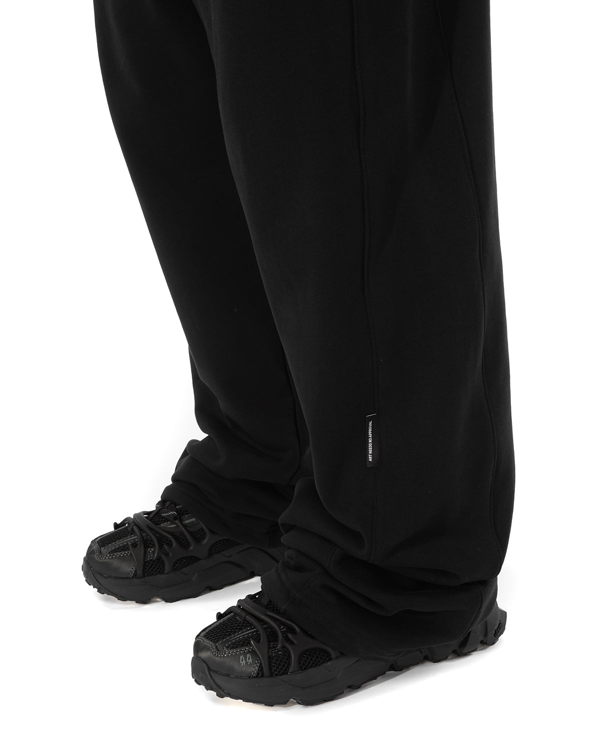 BROKENHEART Black Joggers | Blowhammer, color_black